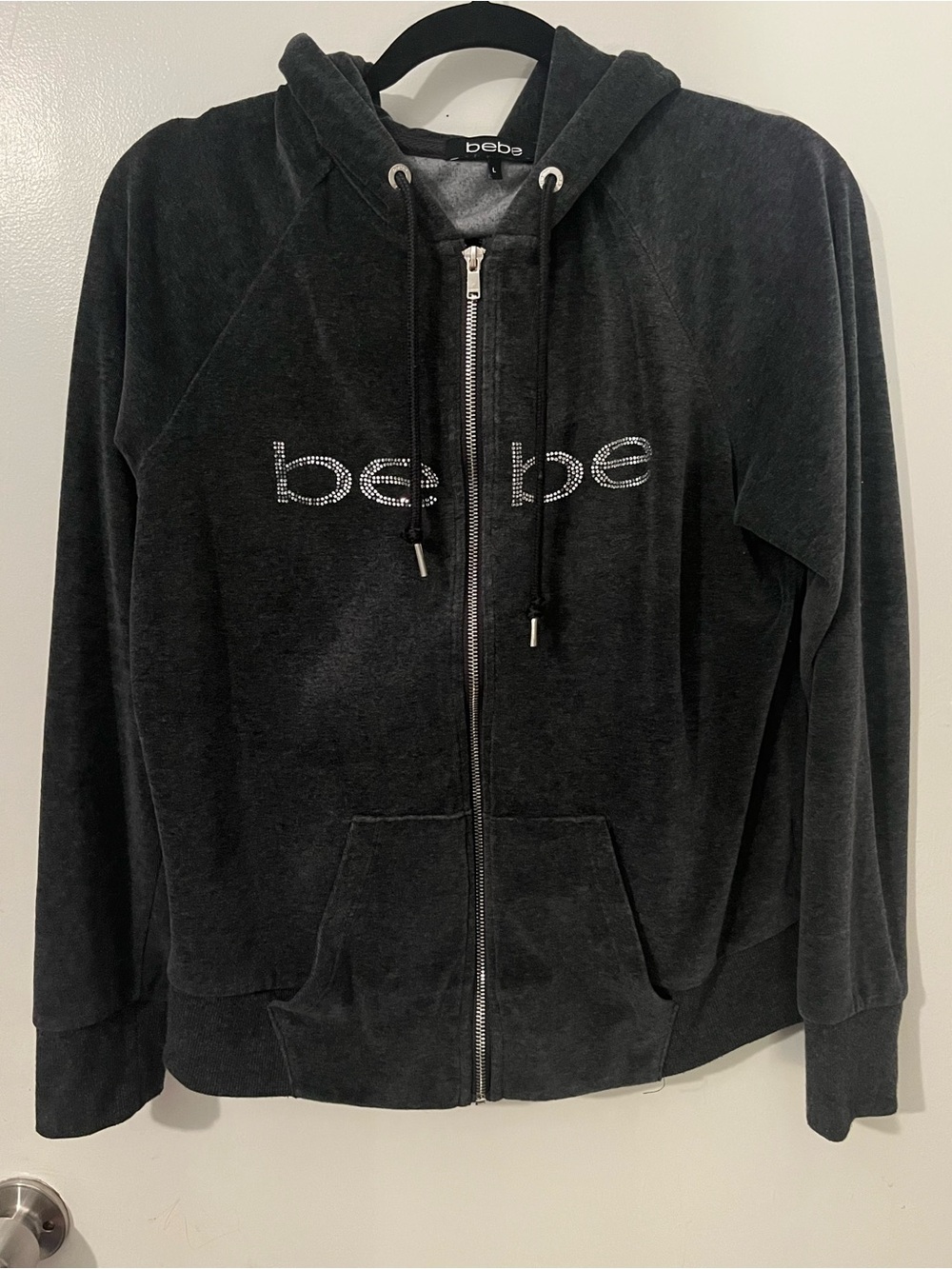 Bebe Women’s Gray Velour Zip Up Jacket Large Rhinestone Logo Y2K Velour Hoodie